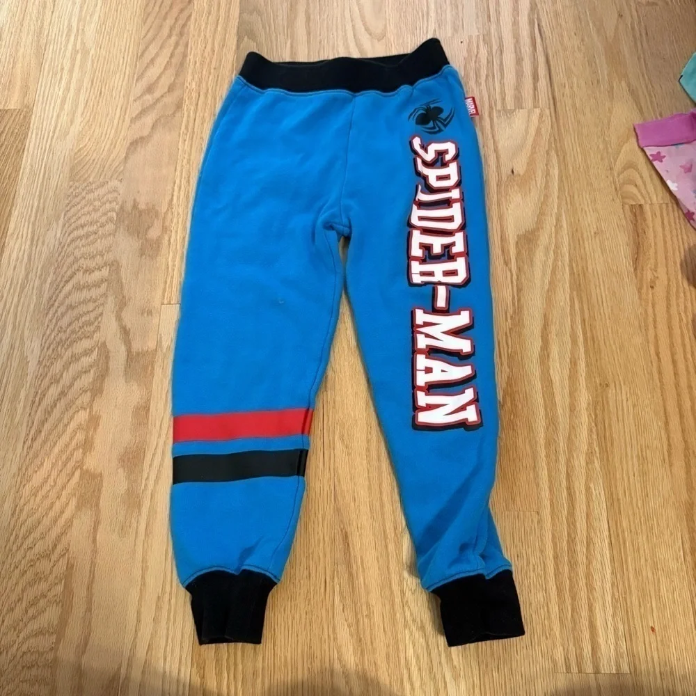 Spider-Man Sweatshirt Outfit Sweatpants Sz 4 Disney Store Blue Hooded Boys